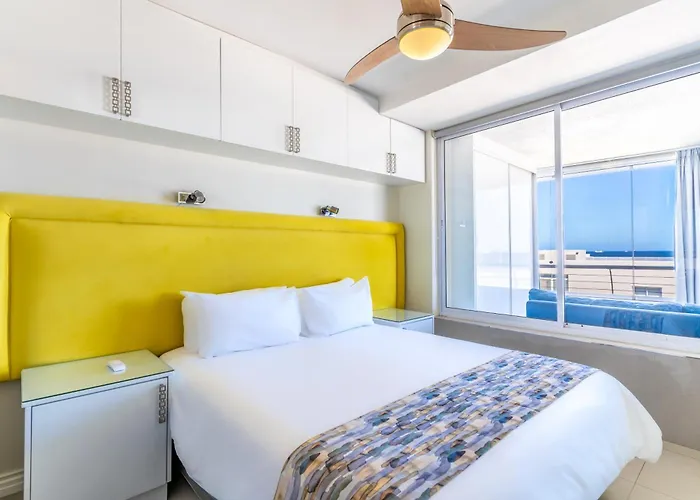 Lagoon Beach Hotel & Spa